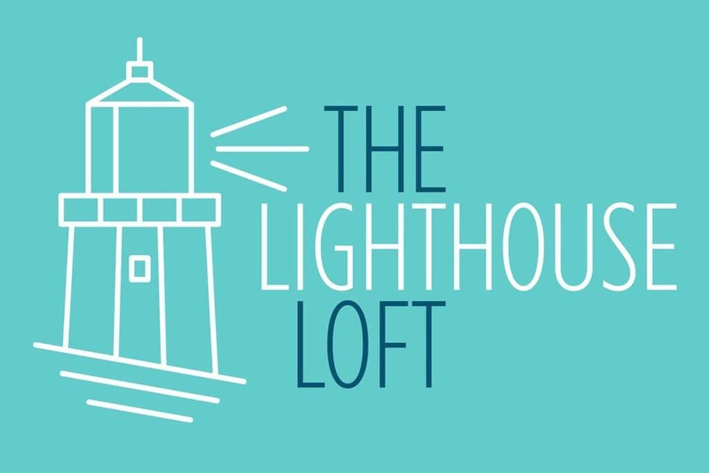 Апартаменты The Lighthouse Loft Whitehead Экстерьер фото